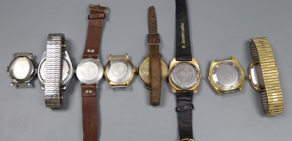 Eight assorted gentlemans wrist watches, including Timex and Everite King.